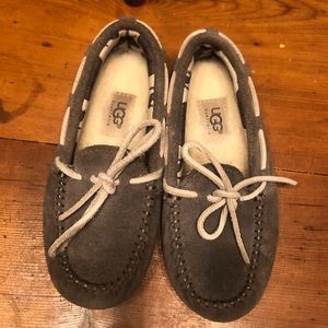 EUC Ugg fleece lined moccasins toddler size 10